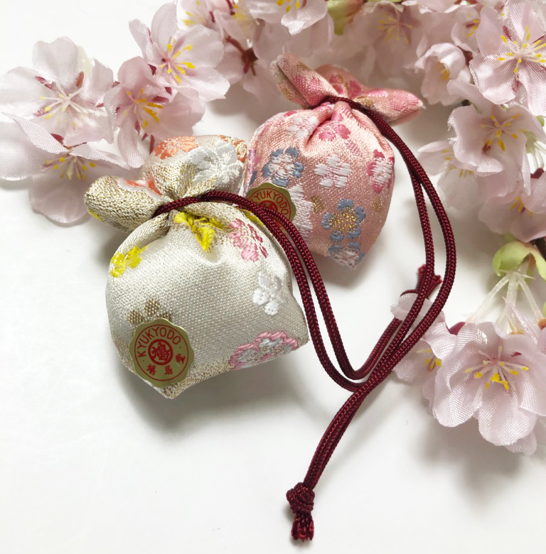 ���u������v��K�˂ā@���̎O